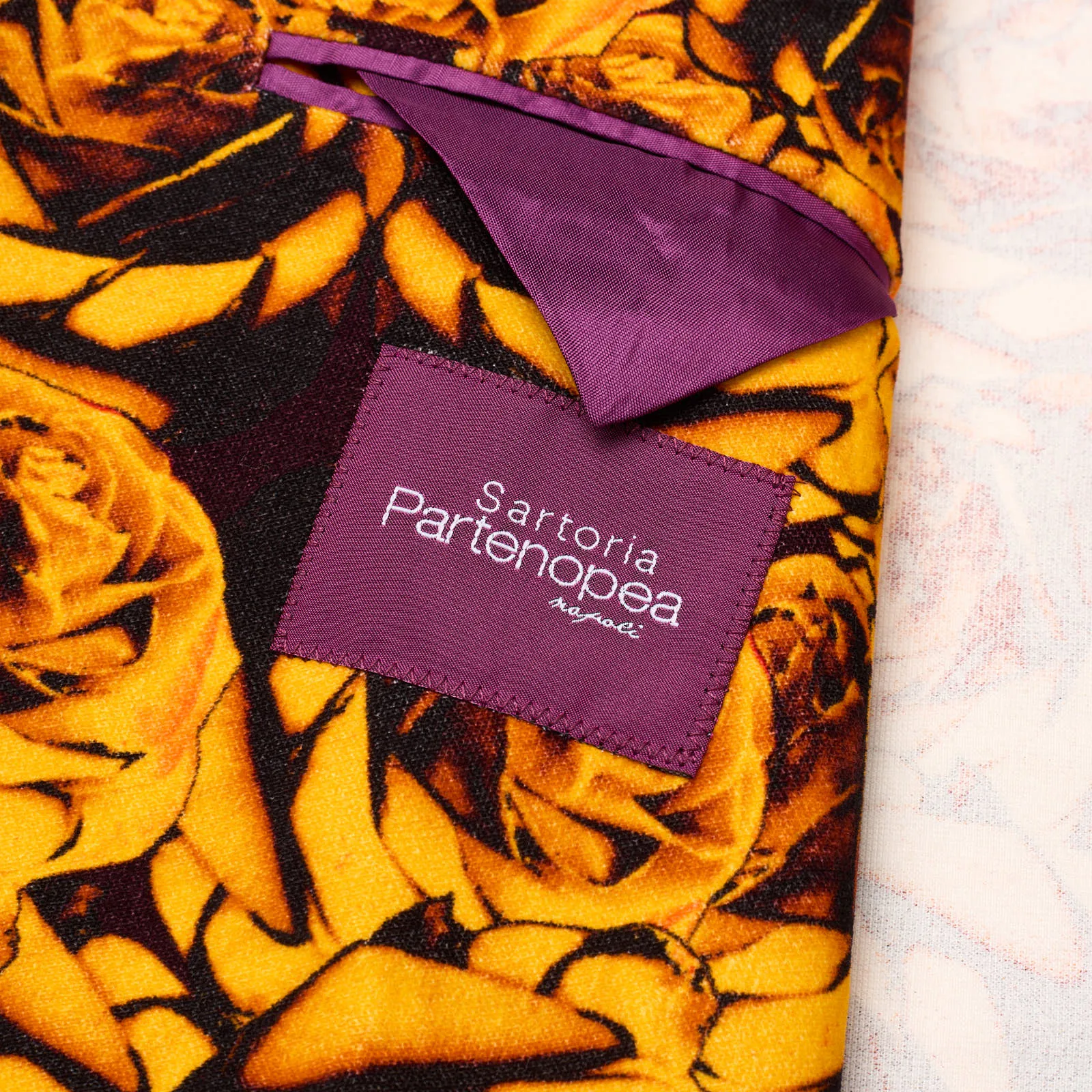 SARTORIA PARTENOPEA Gold Floral Design Jacket EU 50 NEW US 40 Current Model