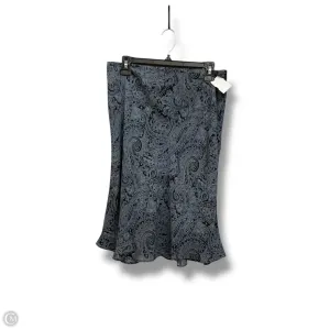 Skirt Mini & Short By Ann Taylor In Paisley Print. Size: M