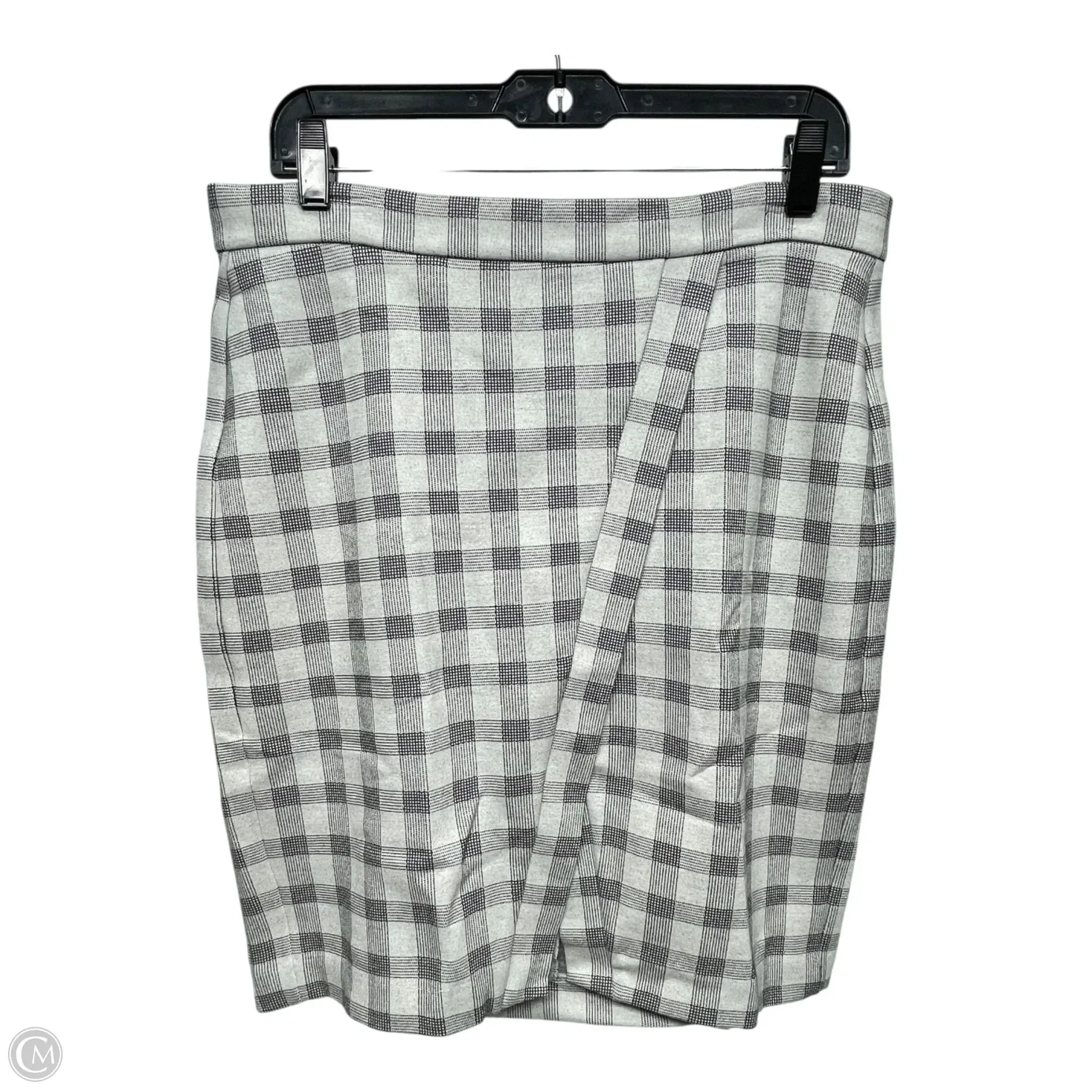 Skirt Mini & Short By Cabi In Black & White. Size: M