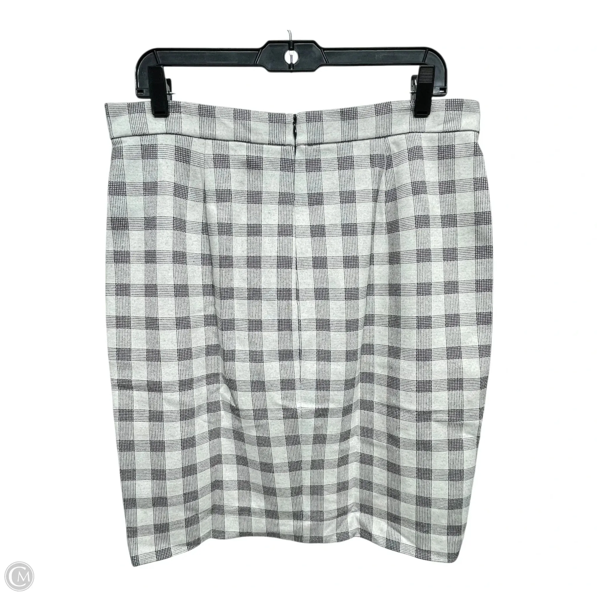 Skirt Mini & Short By Cabi In Black & White. Size: M