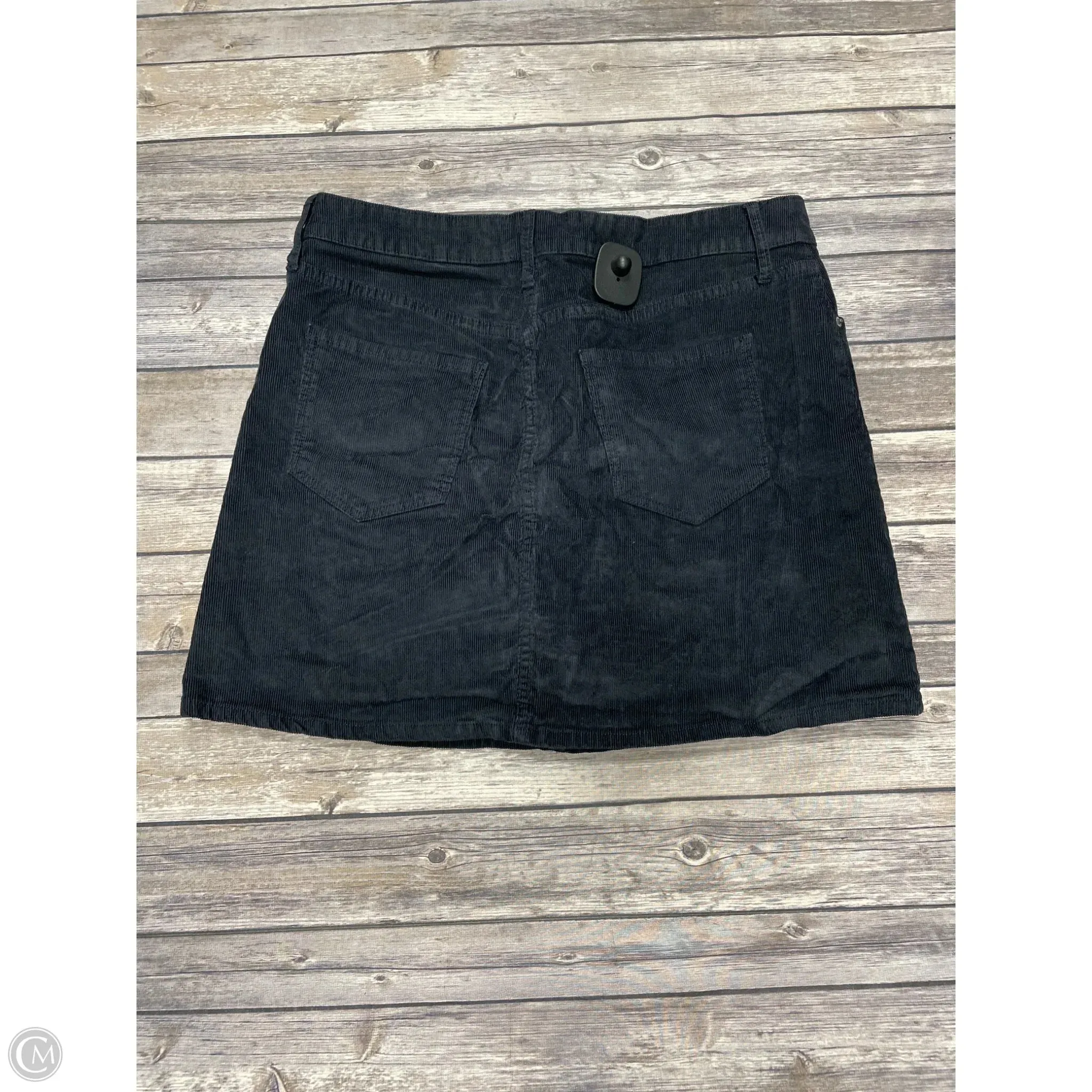 Skirt Mini & Short By Old Navy In Black. Size: 10
