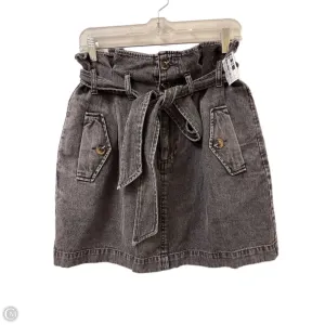Skirt Mini & Short By Who What Wear In Black. Size: 8